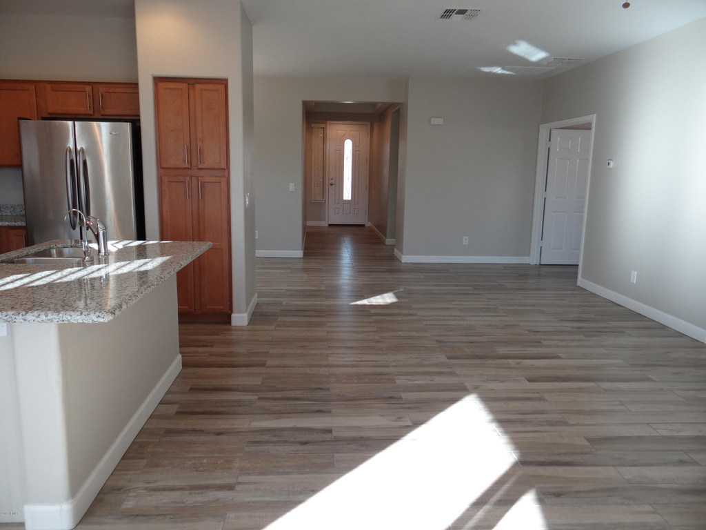 10331 W Carlota Lane - Photo 37