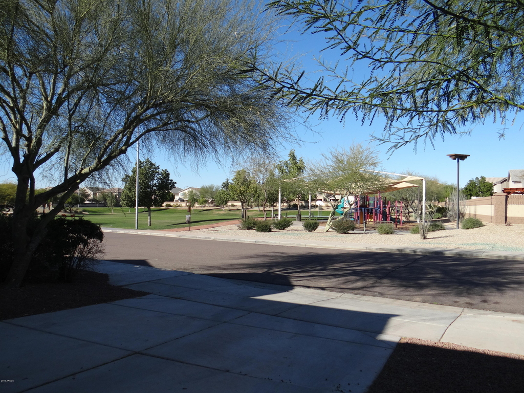 10331 W Carlota Lane - Photo 2
