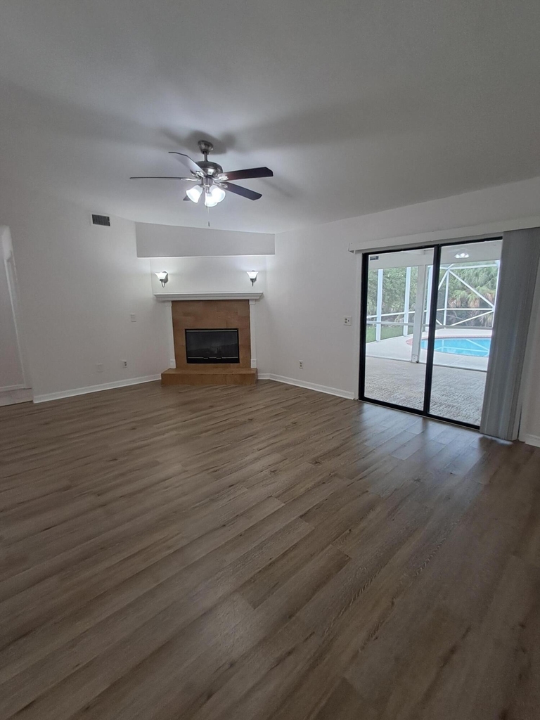 1880 Sw Bradway Lane - Photo 3