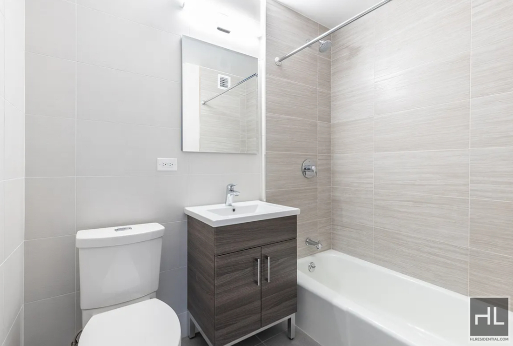 West 48 Street - Photo 3