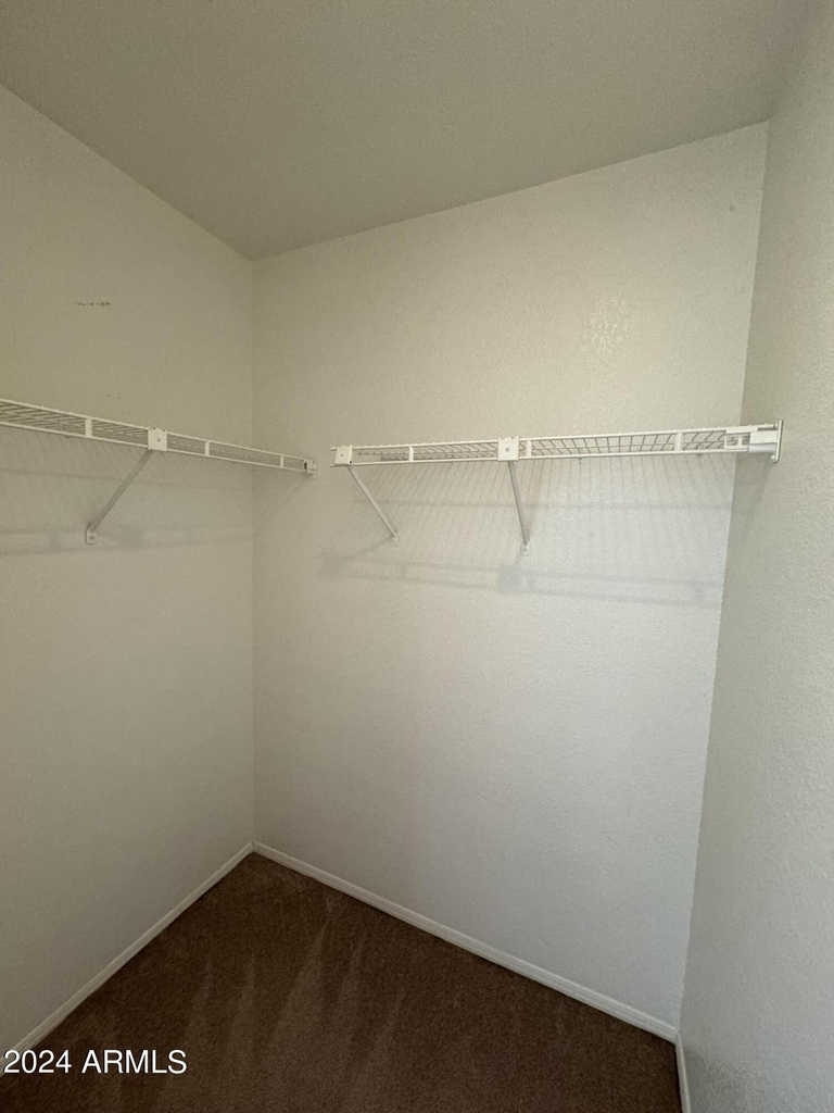 1823 E Secretariat Drive - Photo 27