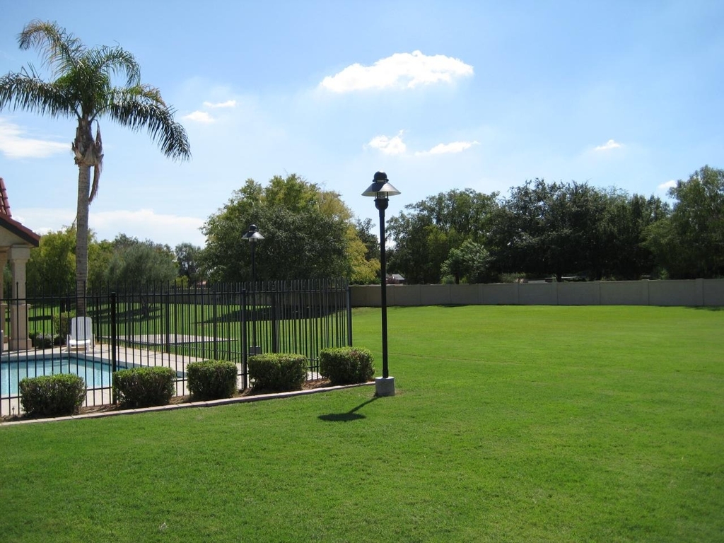 1823 E Secretariat Drive - Photo 16