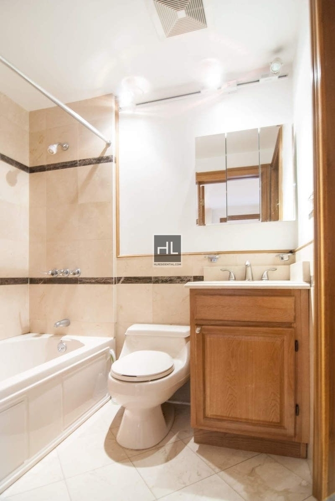 West 58th Street - Photo 3