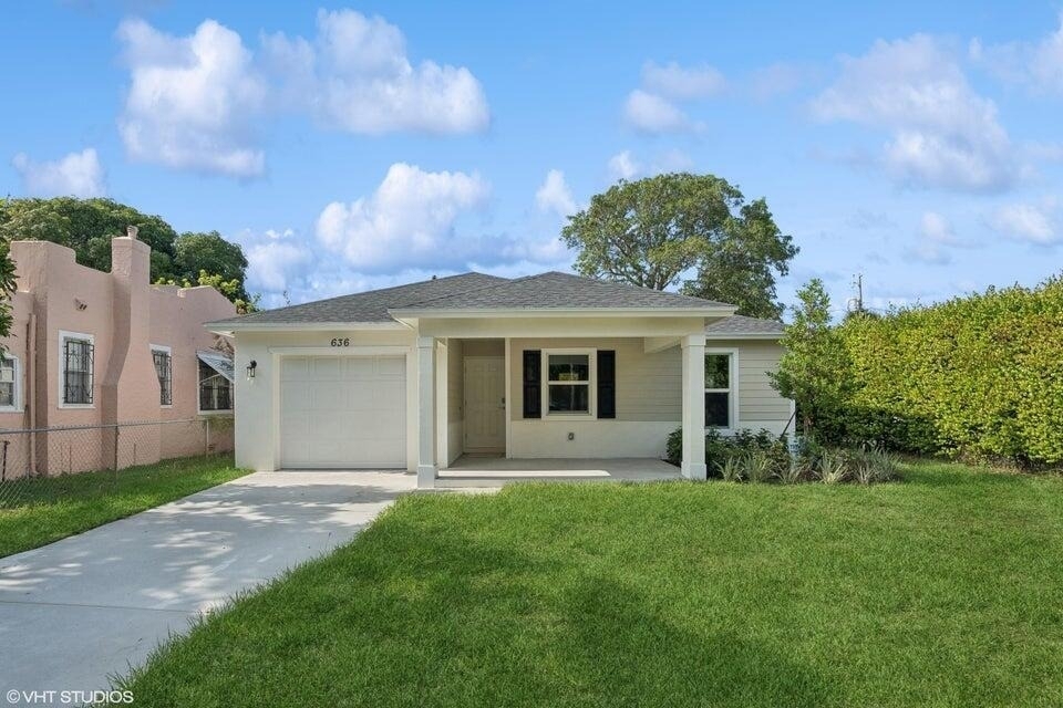 636 35th Street - Photo 1