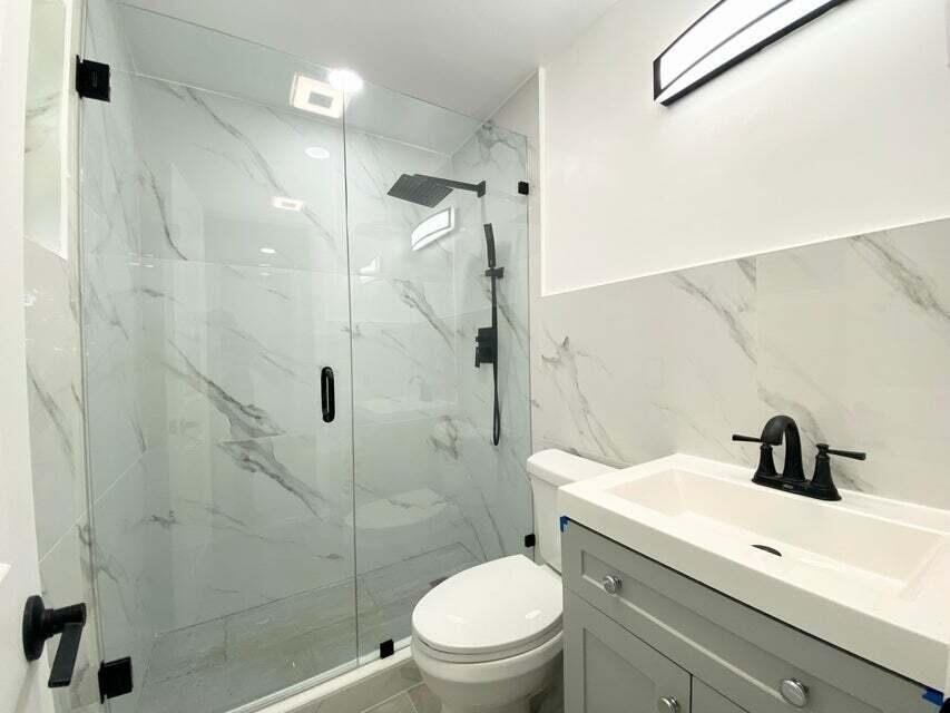 660 Ne 34th Court - Photo 5