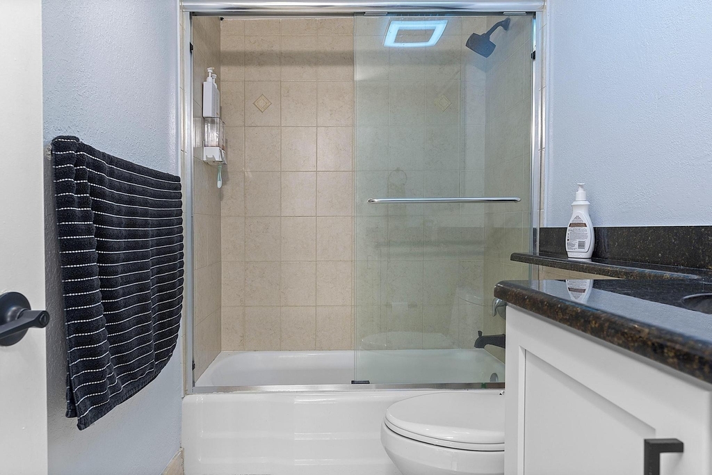2900 Ne 30th Street - Photo 26