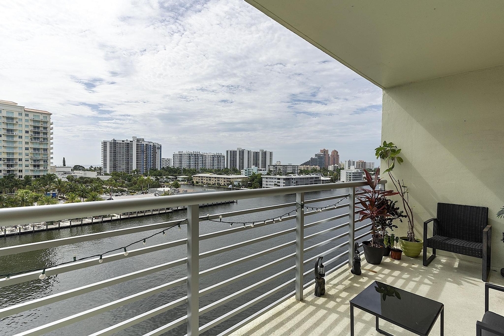 2900 Ne 30th Street - Photo 30