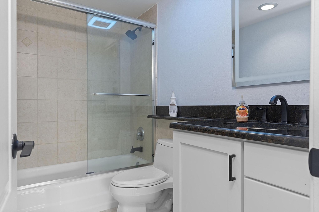 2900 Ne 30th Street - Photo 25