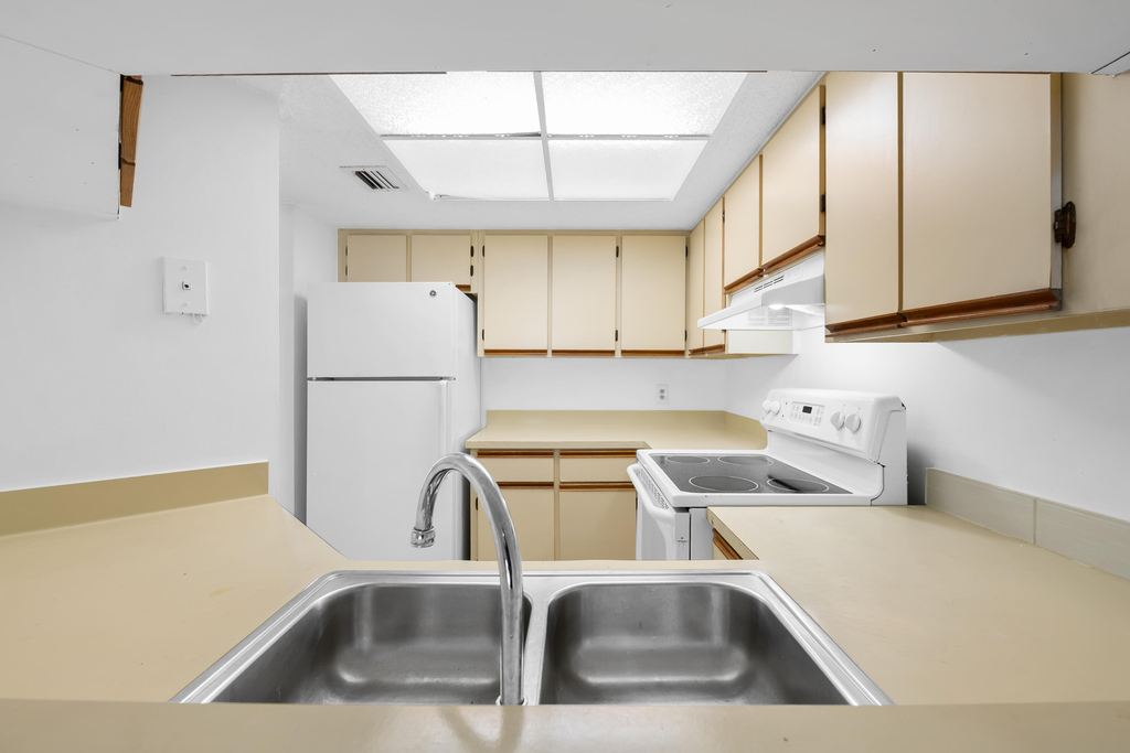5200 Nw 31st Avenue - Photo 11
