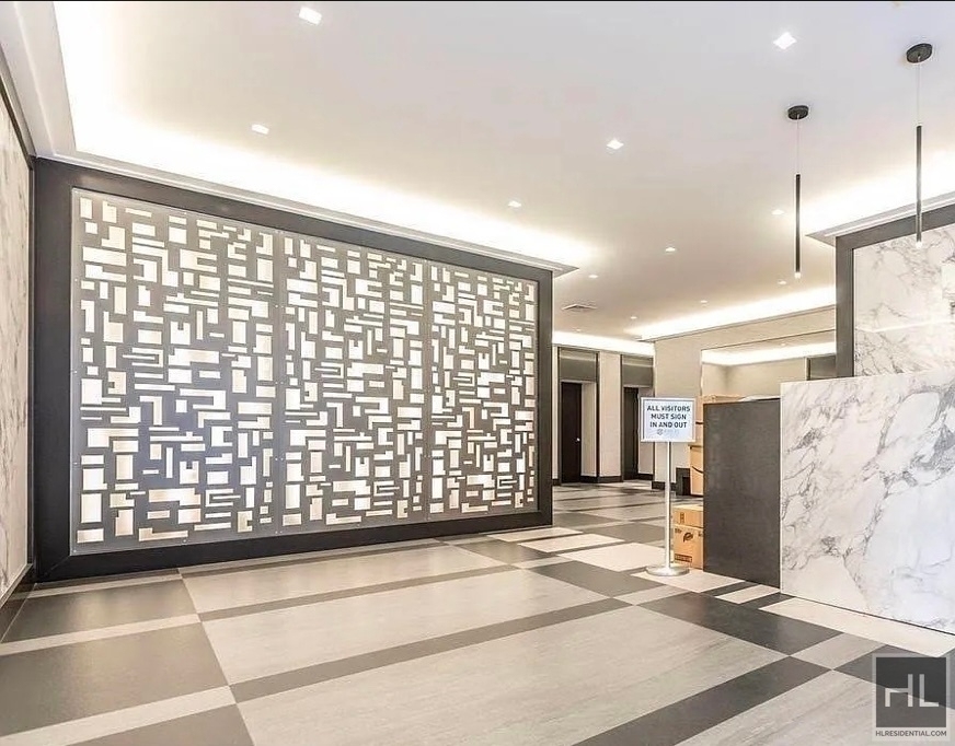 East 57th Street - Photo 7