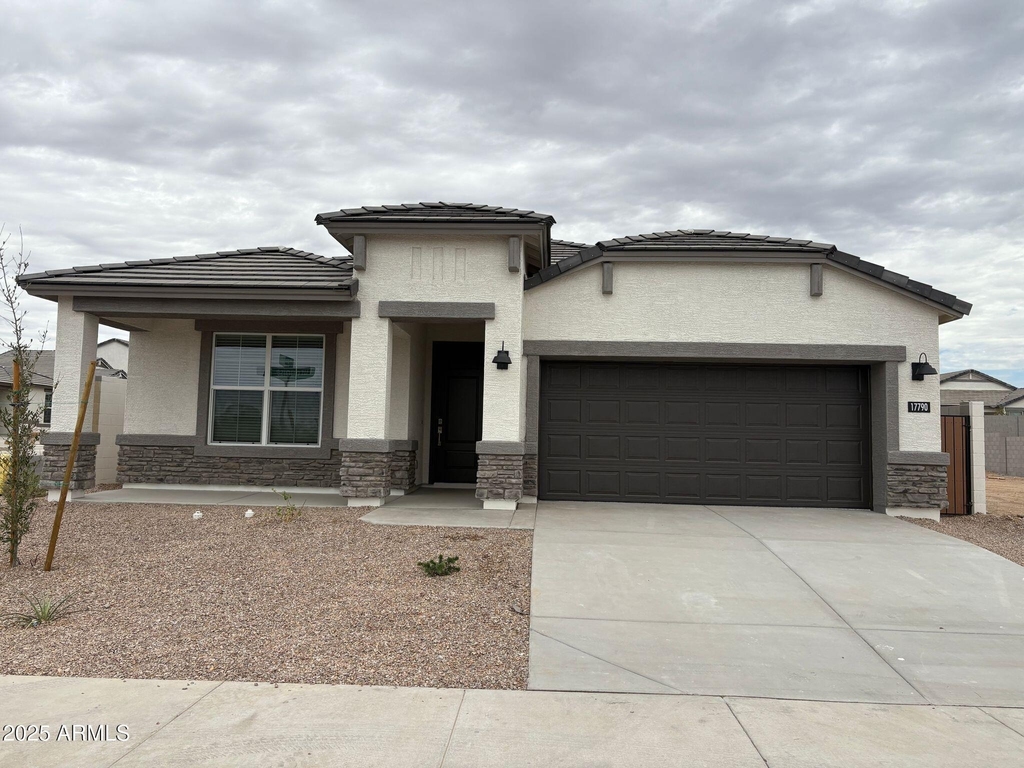 17790 W Turquoise Avenue - Photo 2