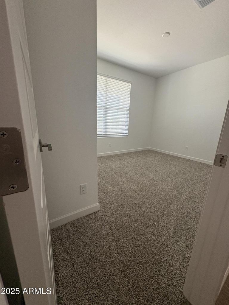 17790 W Turquoise Avenue - Photo 5