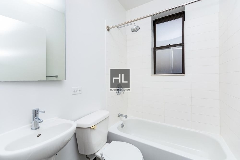 West 91st Street - Photo 1