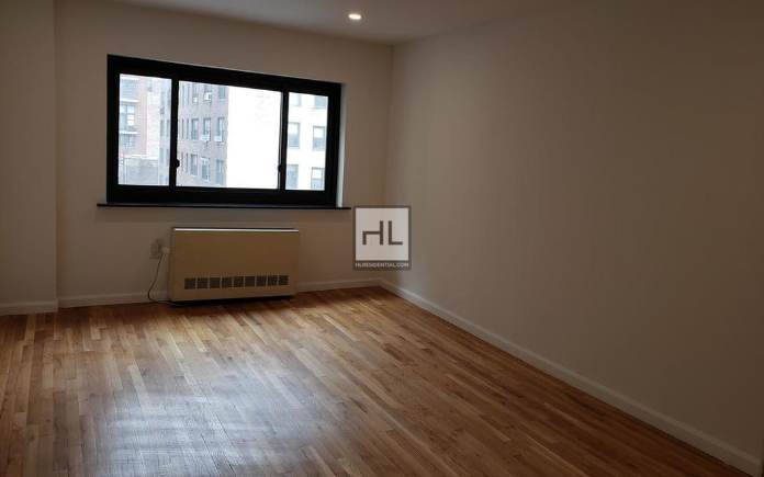 East 27th Street - Photo 1