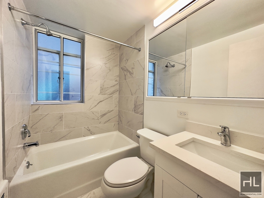 Park Avenue - Photo 4