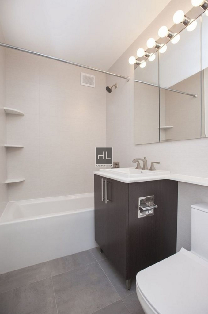 Park Avenue South - Photo 1