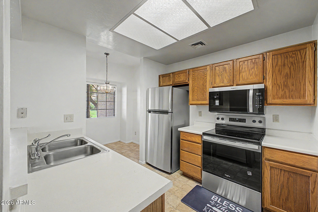 930 N Mesa Drive - Photo 11