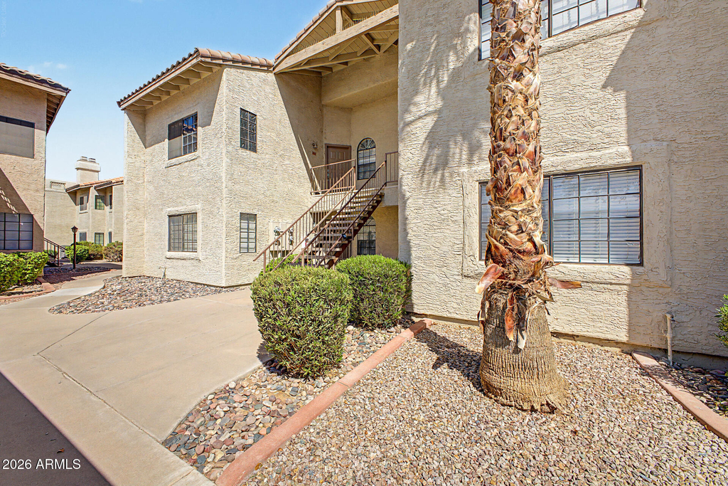 930 N Mesa Drive - Photo 2