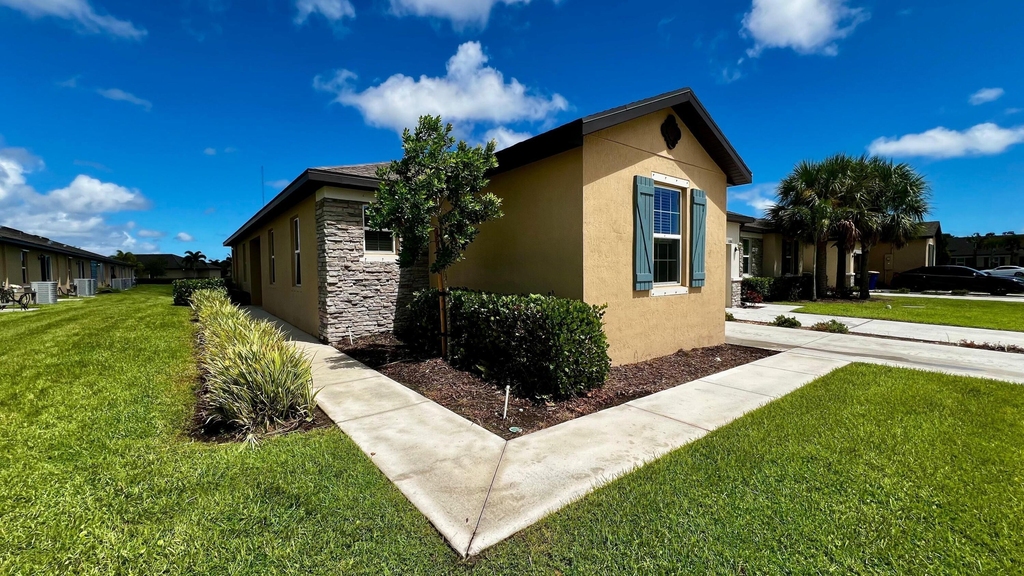 5208 Jovial Court - Photo 2