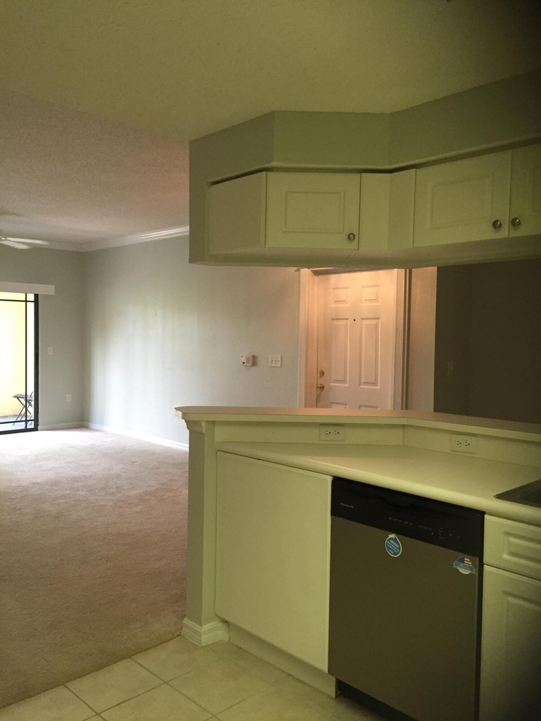 2726 Anzio Court - Photo 3