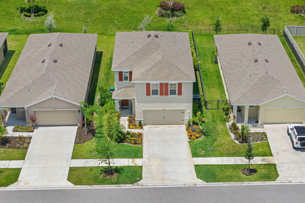 10764 Sw Vasari Way - Photo 1
