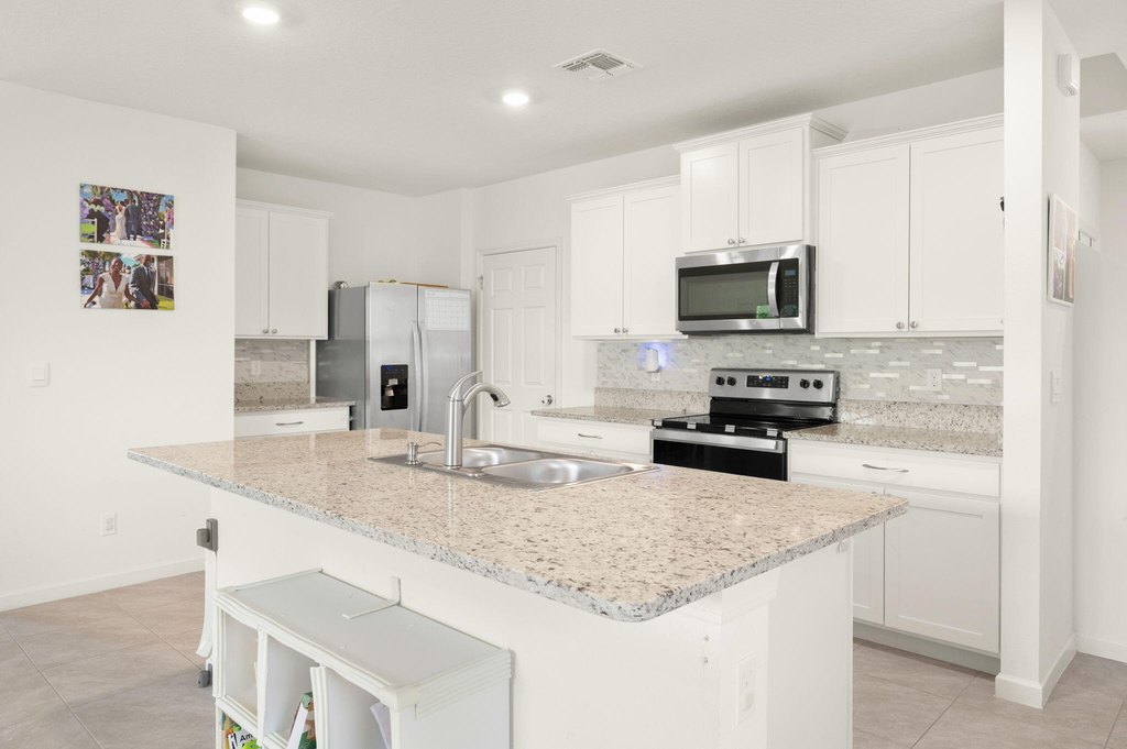 10764 Sw Vasari Way - Photo 5