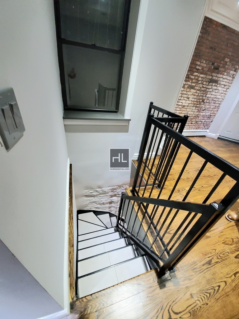 West 103rd Street - Photo 2