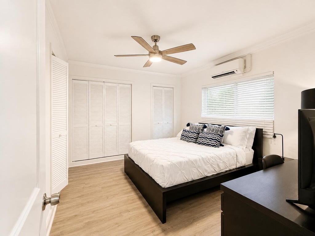 1035 Spanish River Road - Photo 9