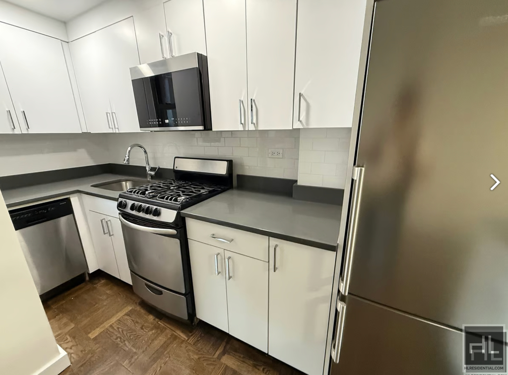 East 35 Street - Photo 0