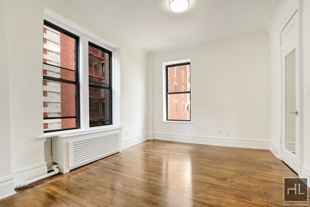 West 72 Street - Photo 3