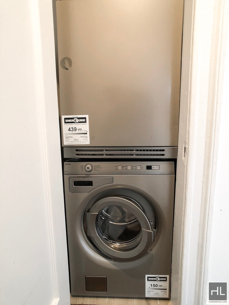West 72 Street - Photo 5