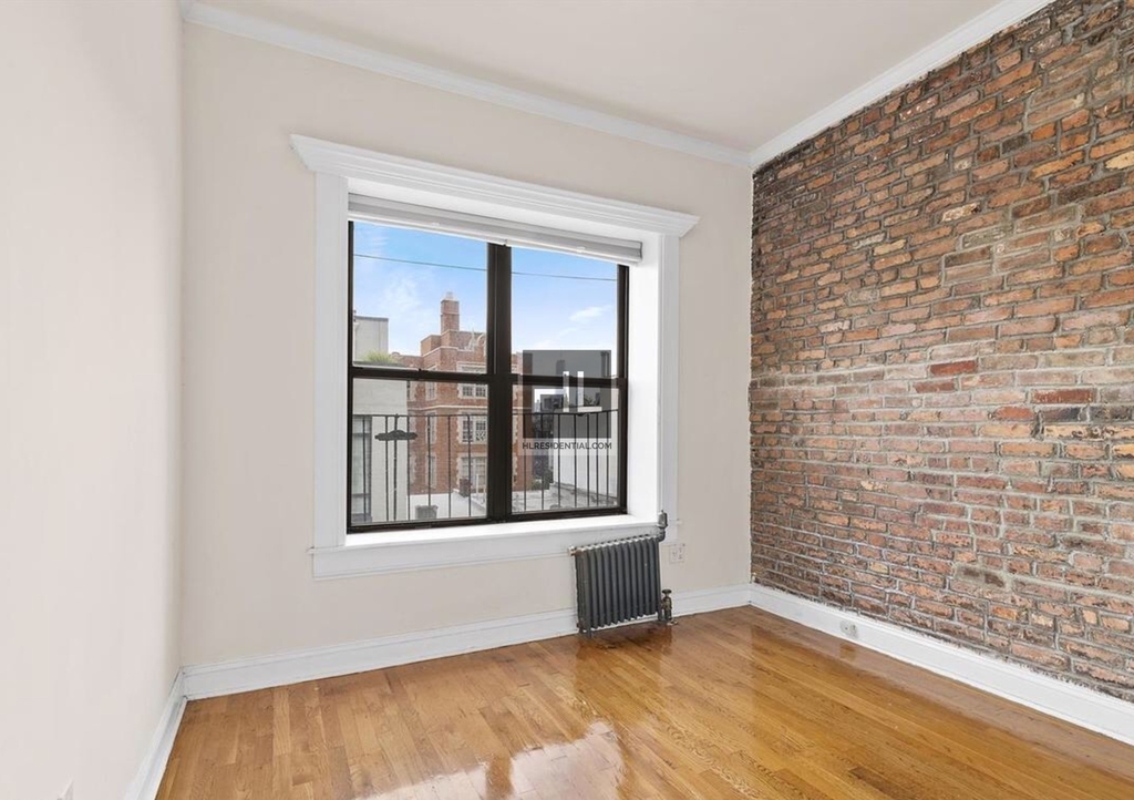 East 13th Street - Photo 2