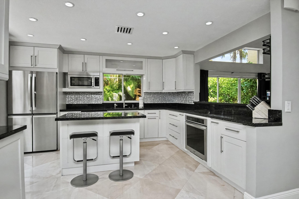 7685 Nw 61st Terrace - Photo 14