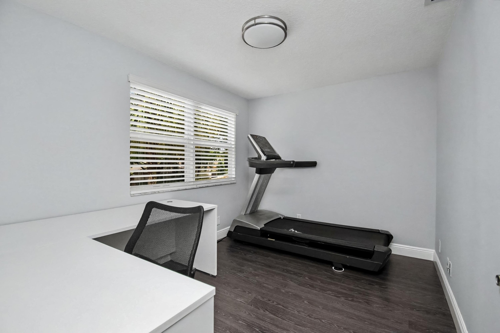 7685 Nw 61st Terrace - Photo 39