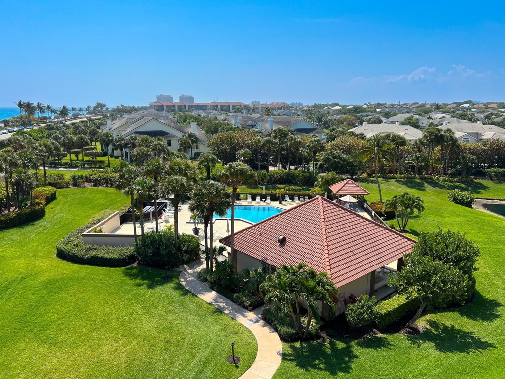 301 Ocean Bluffs Boulevard - Photo 29