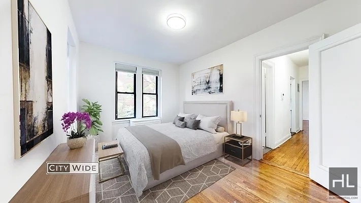 West 12 Street - Photo 4