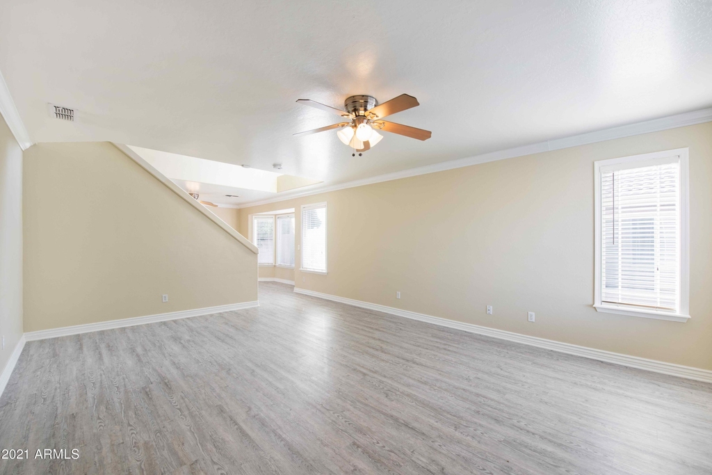 16036 N 11th Avenue - Photo 7