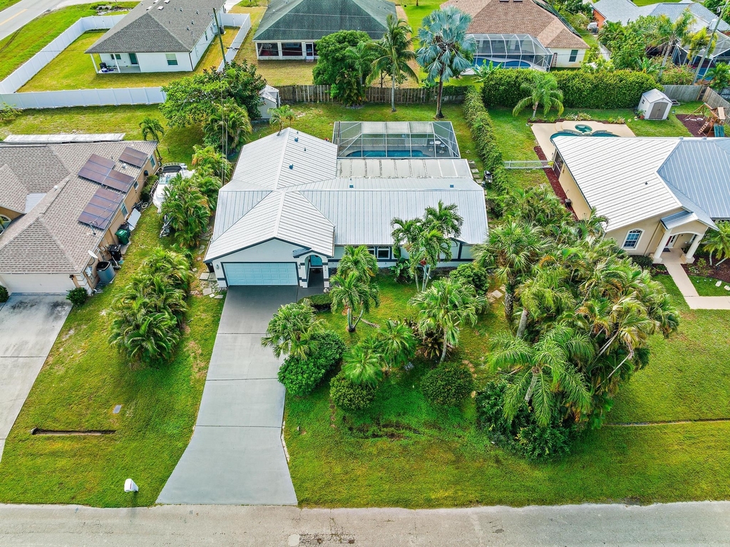 414 Sw Lairo Avenue - Photo 27