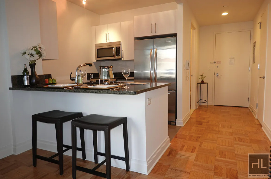 Lexington Avenue - Photo 3