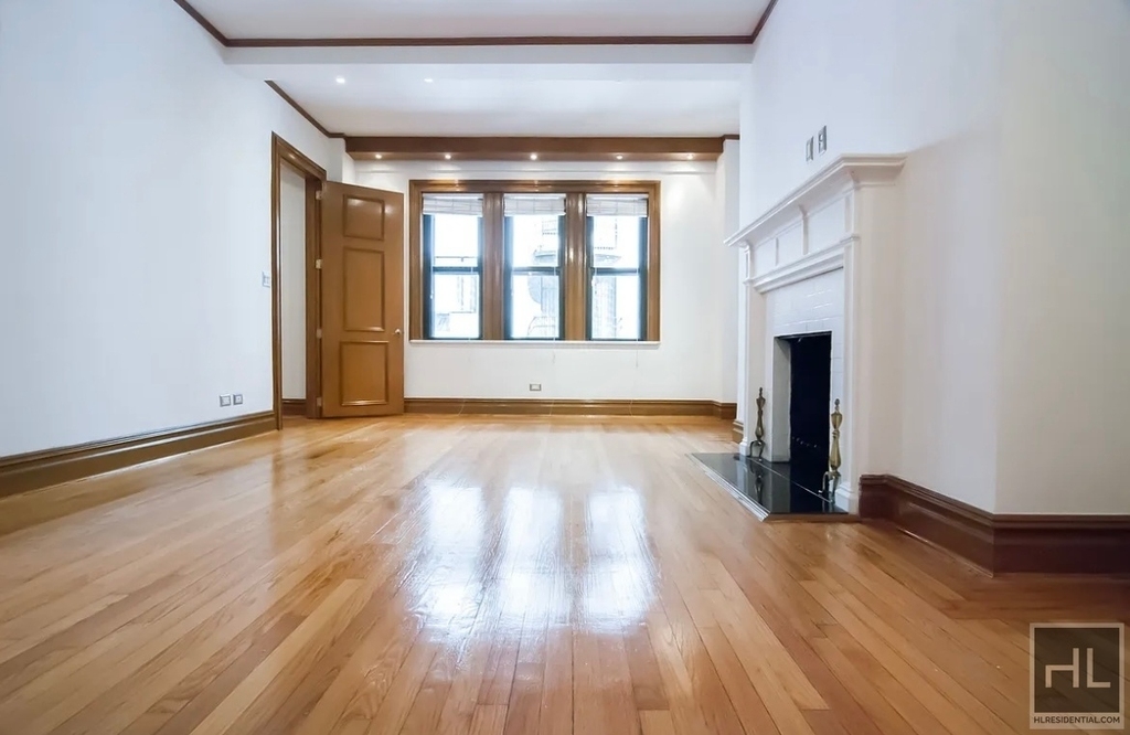 West 58th Street - Photo 4