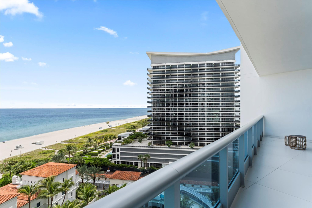 5959 Collins Avenue - Photo 49
