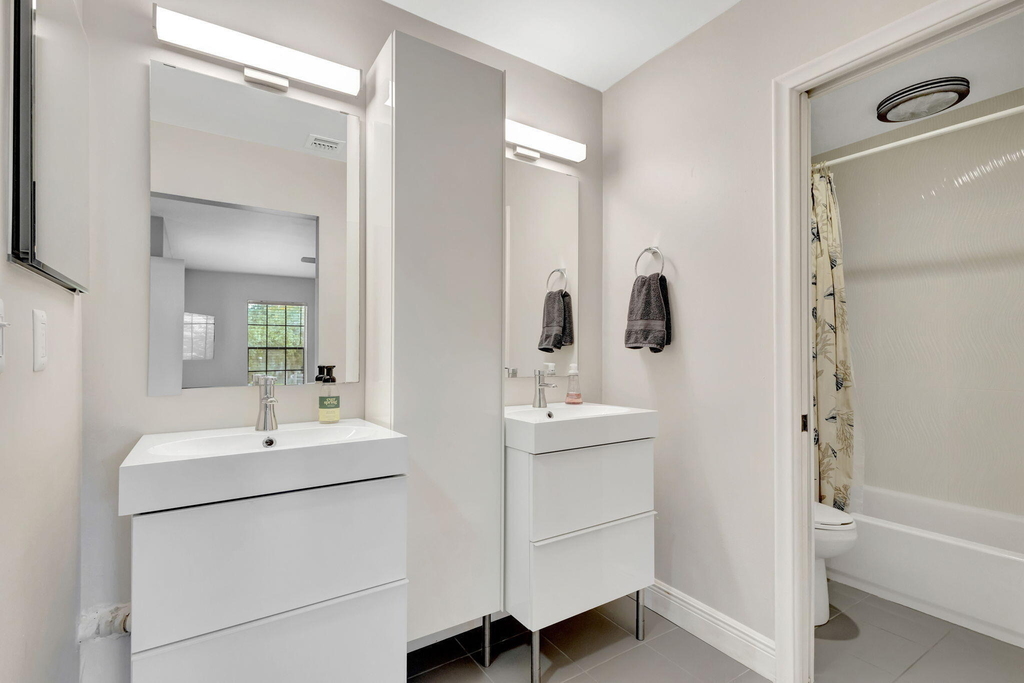 363 Prestwick Circle - Photo 22