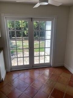 223 Se 14th Place - Photo 7