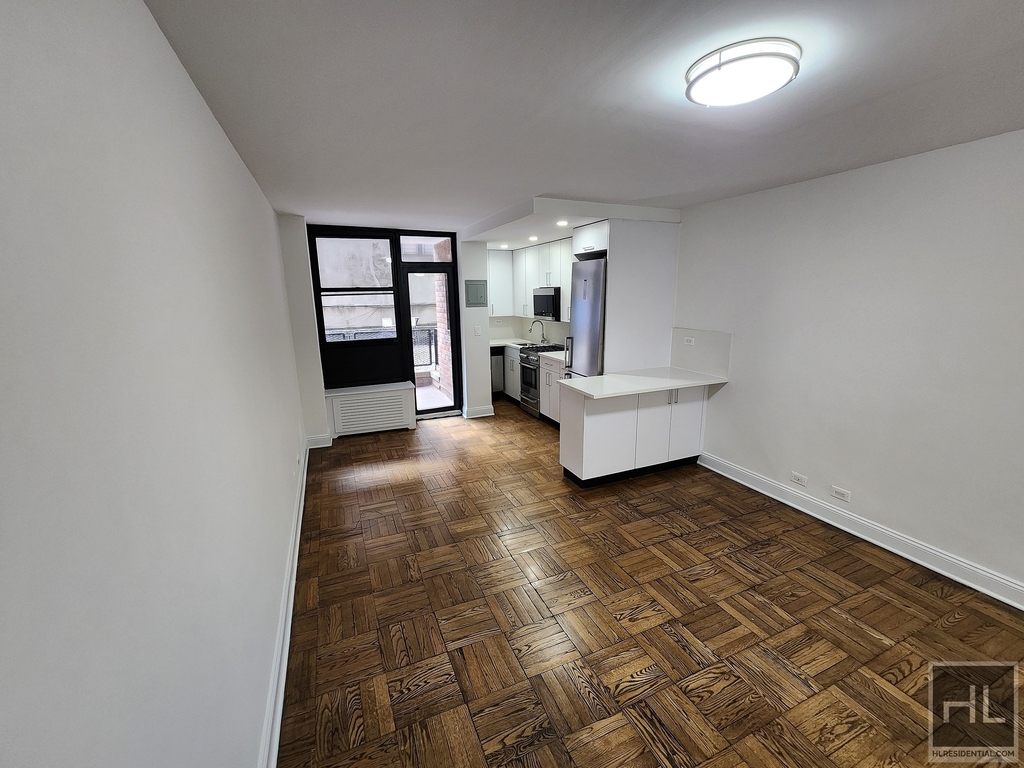 East 35 Street - Photo 0