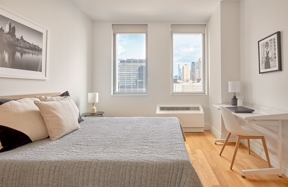 West 54th Street - Photo 2