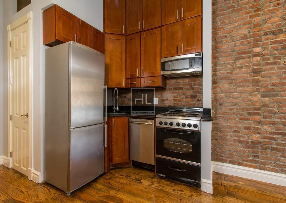 West 14 Street - Photo 10