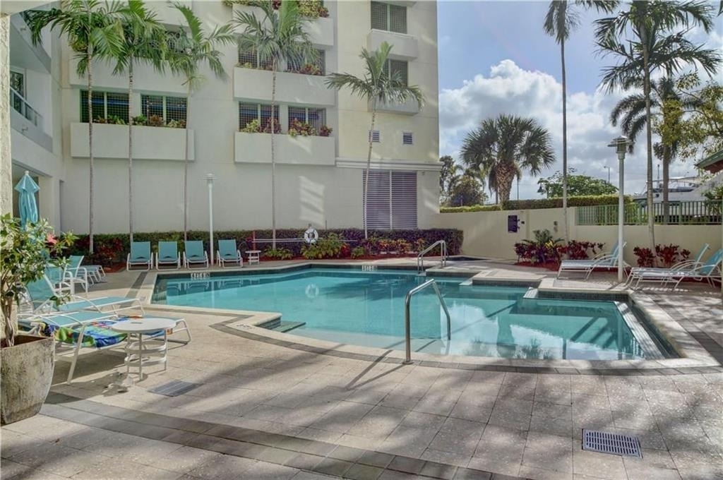 401 Sw 4th Avenue - Photo 30