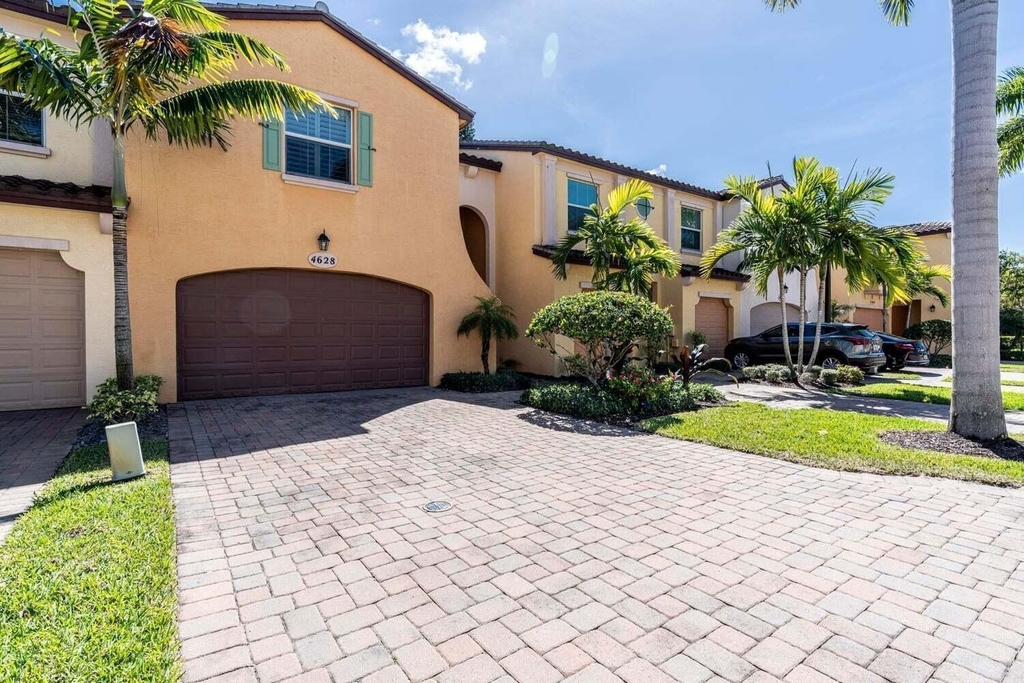4628 Mediterranean Circle - Photo 2