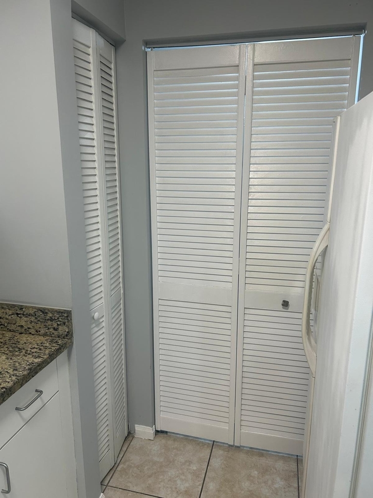 4820 N State Road 7 - Photo 24