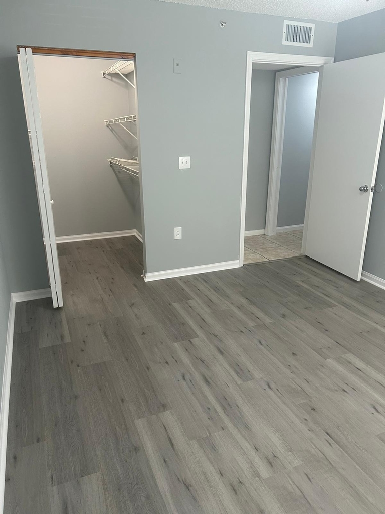 4820 N State Road 7 - Photo 39